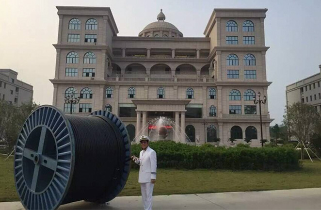 美国华裔市长再次参观w88win优德电缆
